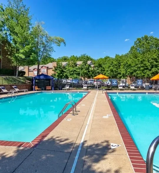 swimming pool at The Hickory Highlands