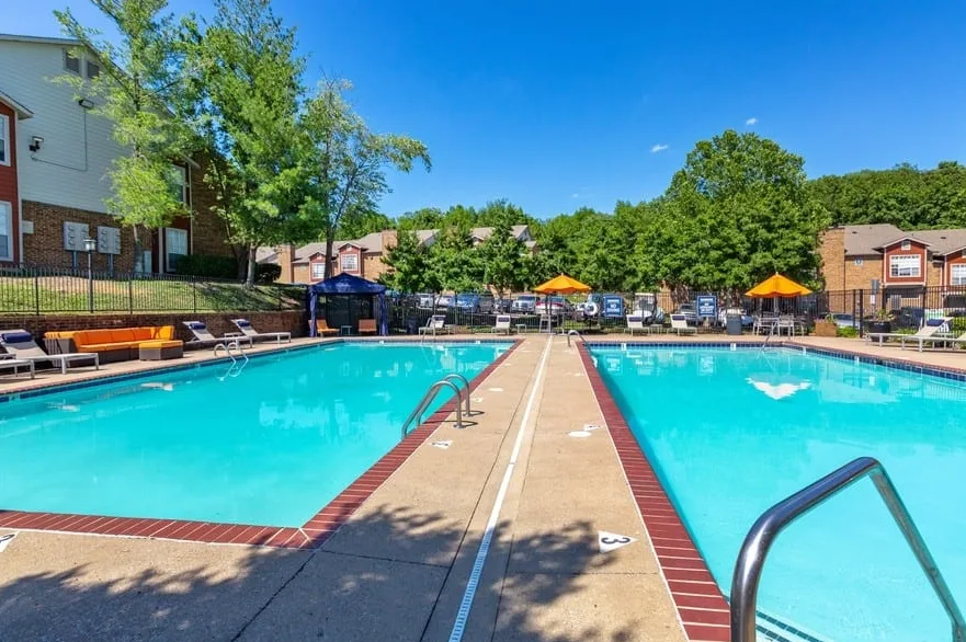 swimming pool at The Hickory Highlands